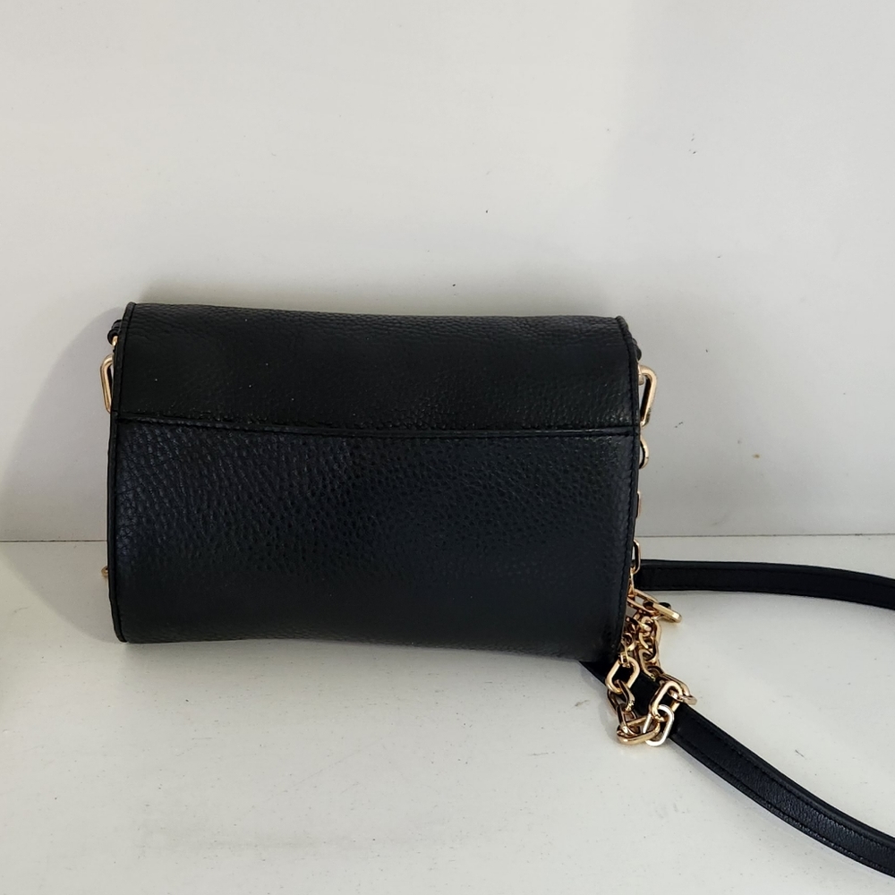 Like New!Tory Burch Black Pebbled Leather Crossbody Bag - Picture 5 of 10